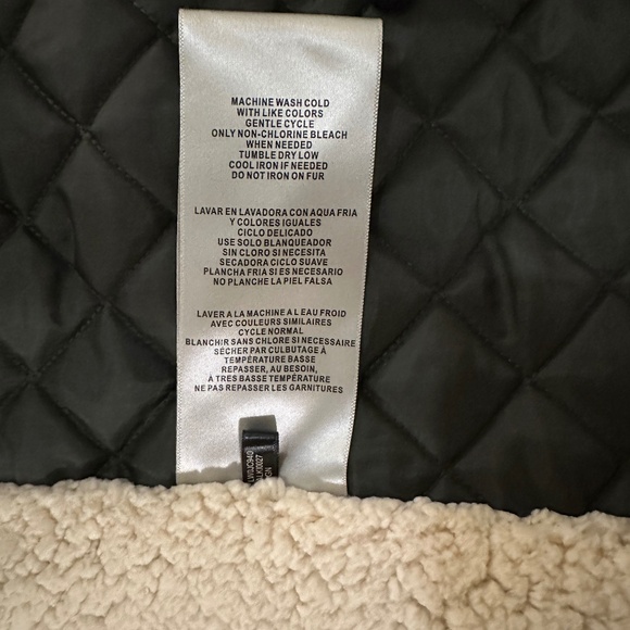 Levi’s Women's Hooded Fishtail Parka With Faux-Fur Trim Olive / Military Green S - Picture 12 of 13